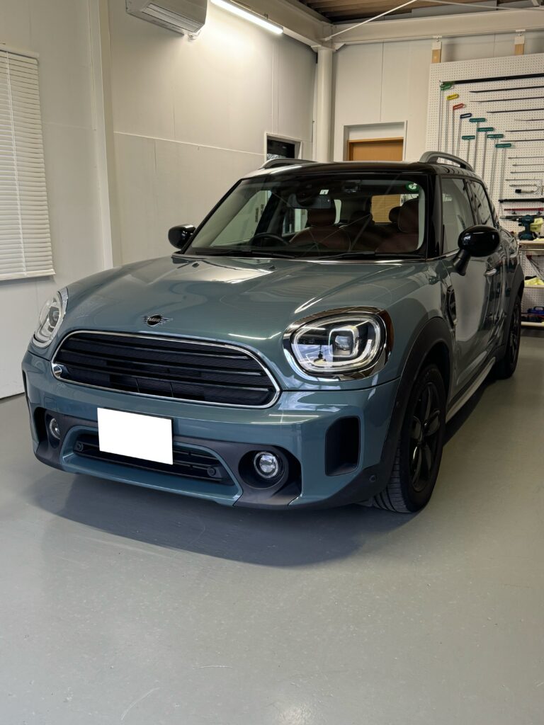 高崎市]ミニ・クロスオーバーの雹害車修理｜デントリペア施工 - デント