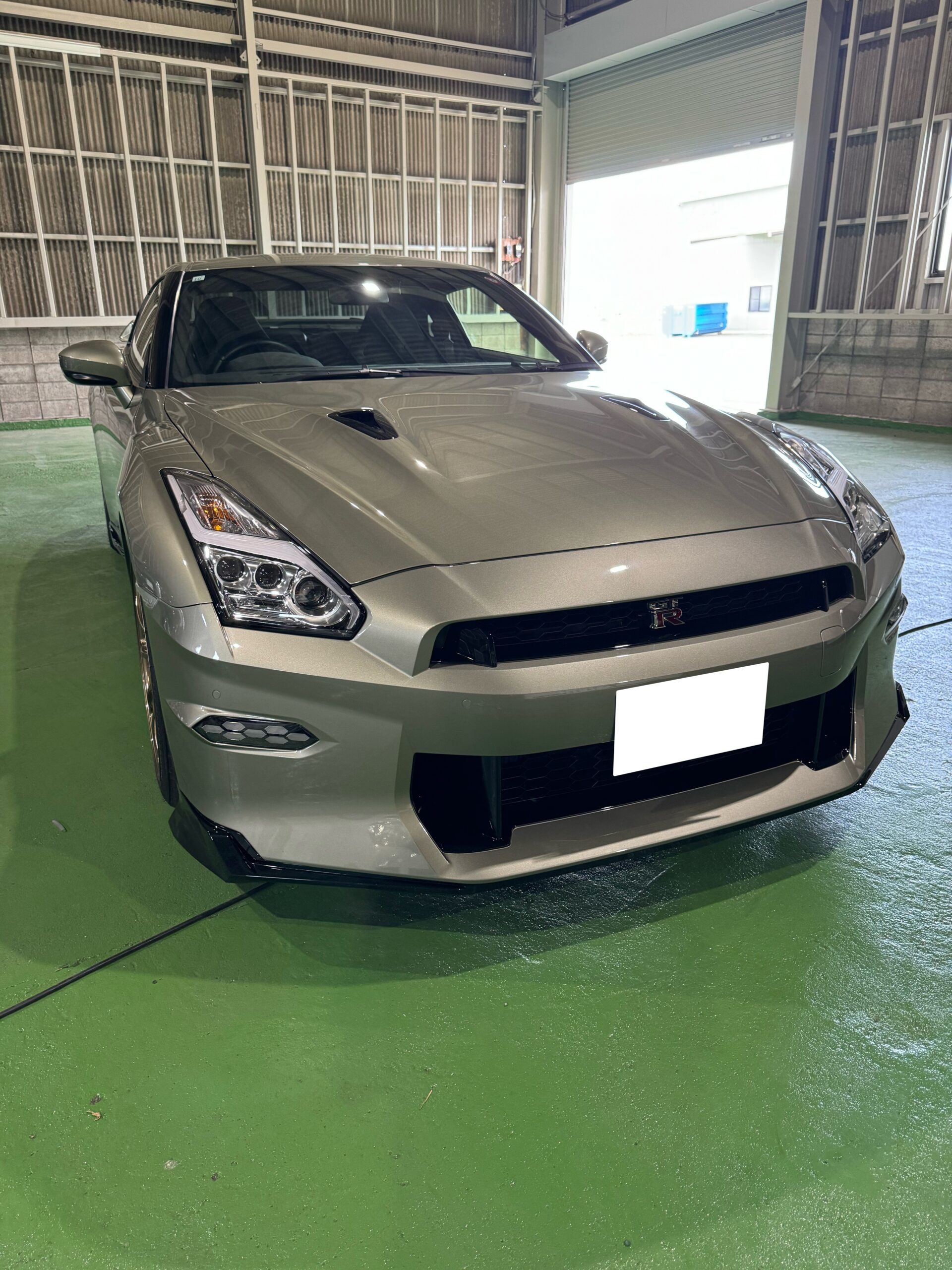 GT-R35 ドアのヘコミ