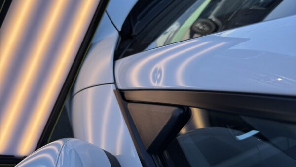 ケイマンGT4 Aピラーのヘコミ修理