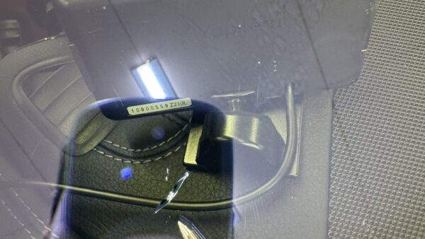 [高崎市]ベンツSクラスクーペ　フロントガラスの飛び石修理｜ガラスリペア施工